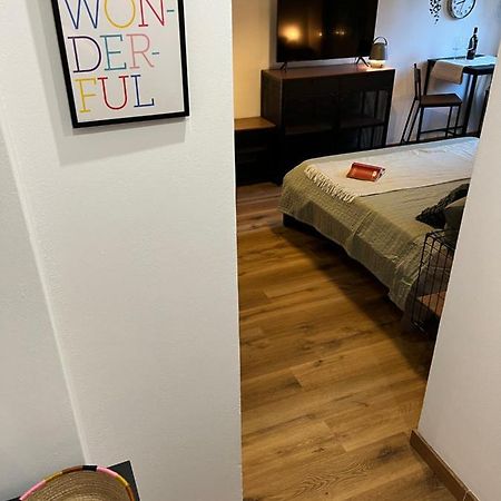 Stylish Apartment 3 Km Away From Duomo - Netflix, Wi-Fi, All Comforts Included มิลาน ภายนอก รูปภาพ