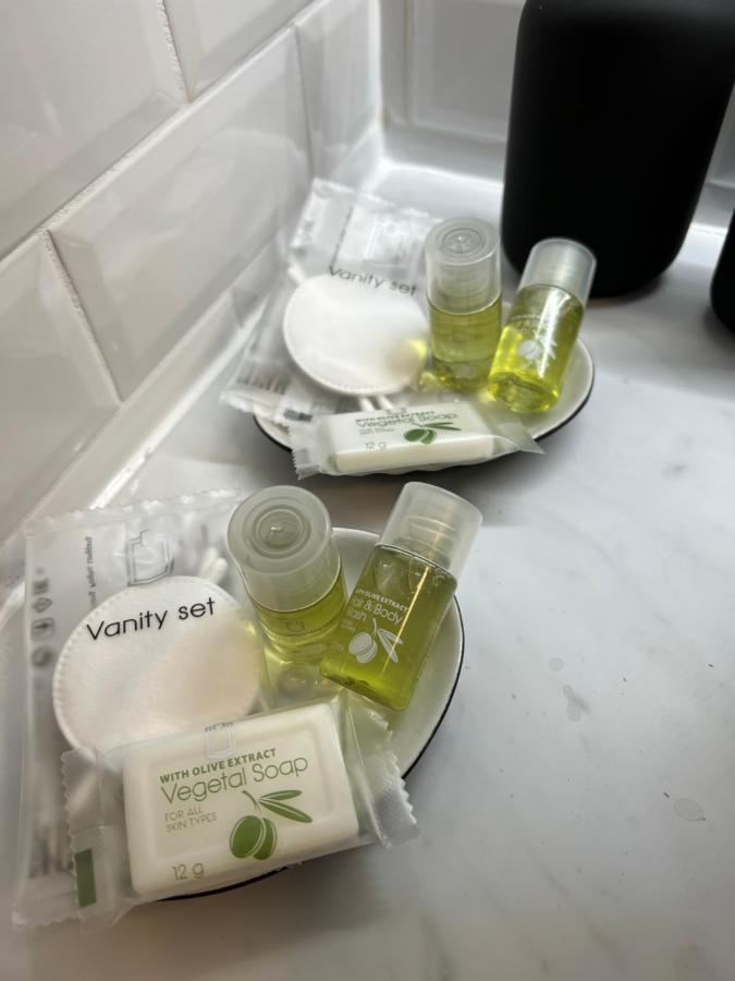 Stylish Apartment 3 Km Away From Duomo - Netflix, Wi-Fi, All Comforts Included มิลาน ภายนอก รูปภาพ